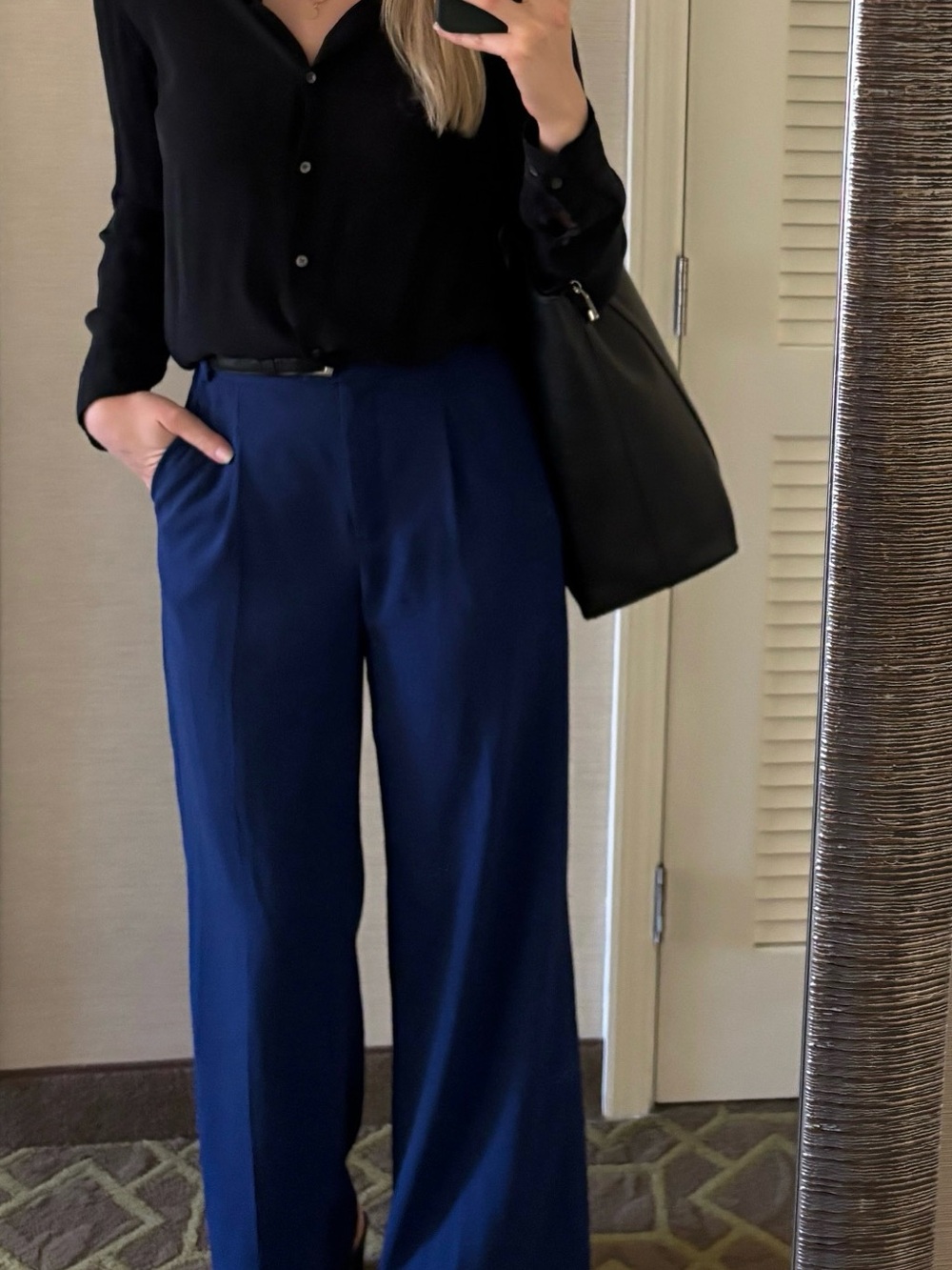 Aritzia Babaton Sadiki Blue Pants